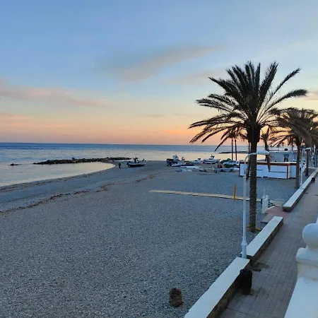 Cortijo Vacas Gordas فندق مبيت وإفطار كاستيل دي فيرو