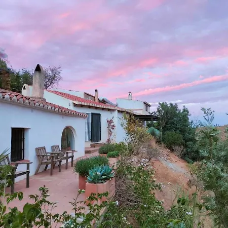 Cortijo Vacas Gordas Couette-café *